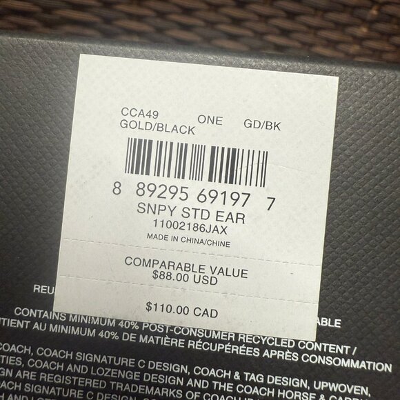 Coach X Peanuts Snoopy Stud Earrings cca49 - Picture 4 of 4